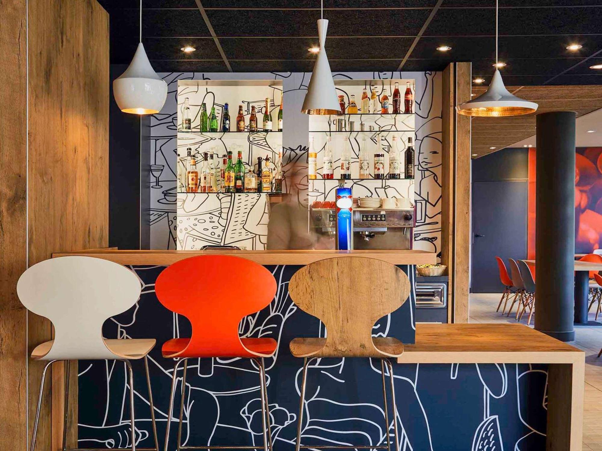 Ibis Toulon La Seyne Sur Mer Экстерьер фото